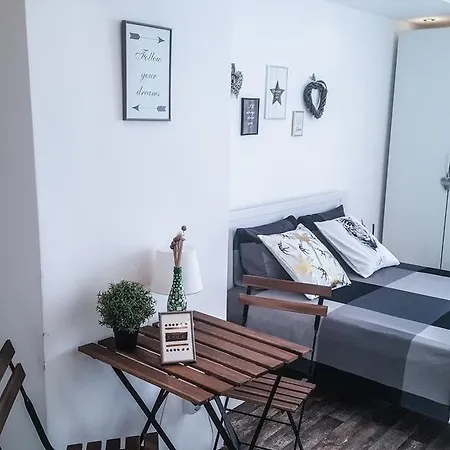 Apartment Exer