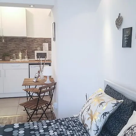Apartment Exer